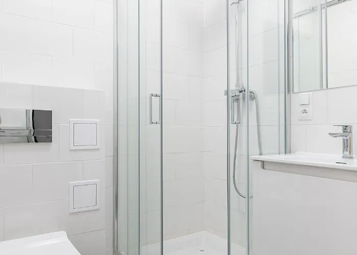 Rentplanet - Rewolucji 1905 דירה