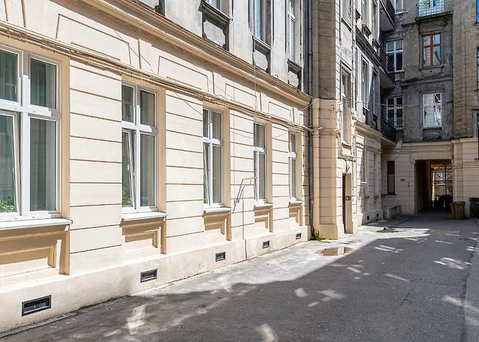 Rentplanet - Rewolucji 1905 Appartamento *